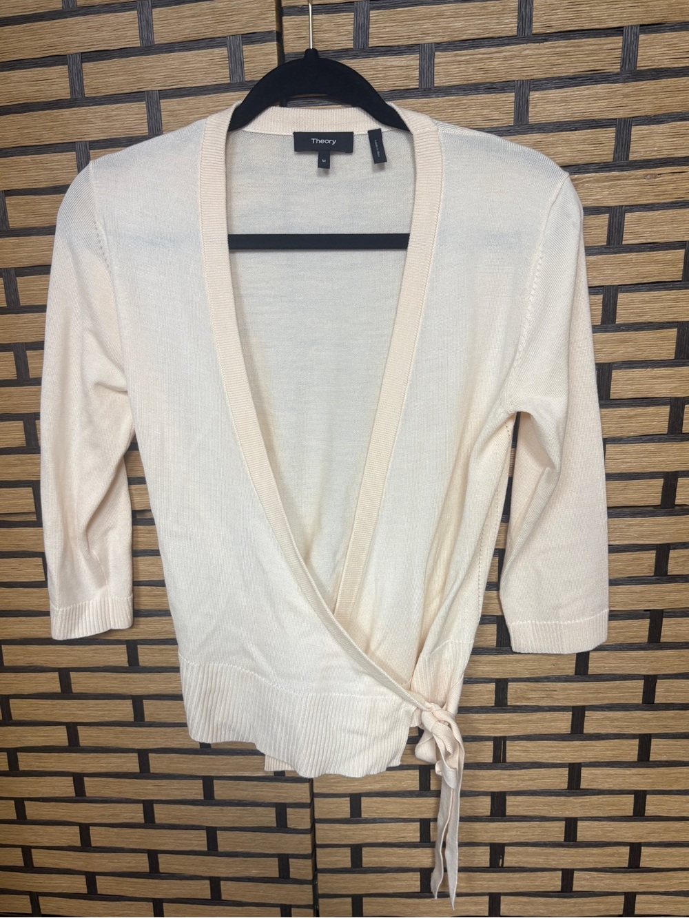 Theory ivory Merino wool wrap sweater size medium